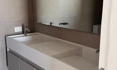 Venta Departamento 3 Amb Al Lago con Terraza en Oceana Nordelta Tigre