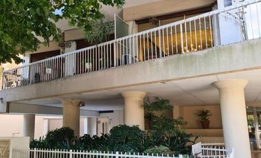 Departamento 3 ambientes con cochera - Belgrano