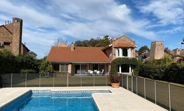 CASA EN VENTA EN LAS PRADERAS - LUJAN