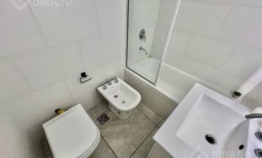 Departamento 5 ambientes en venta en zona La Perla