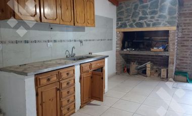 Venta Casa 3 dormitorios, Centro, Neuquen Capital