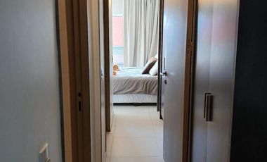 Excelente 2 ambientes muy amplio con cochera fija - Edificio Green Tower