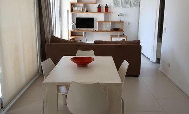 Excelente 2 ambientes muy amplio con cochera fija - Edificio Green Tower