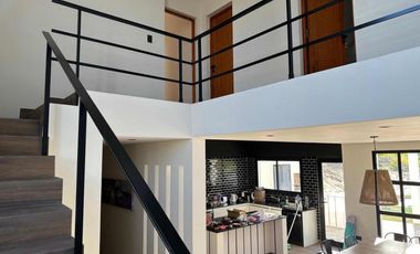 Casa en venta - 4 Dormitorios 5 Baños - Pinamar