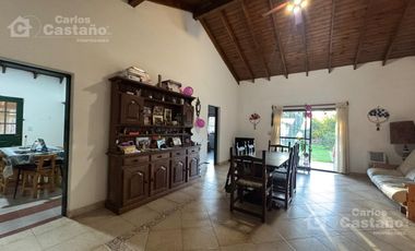 Exc. Chalet en 1 Planta, 4 Amb. con Gran Parque y Piscina
