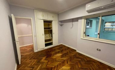 PISO en ALQUILER sobre Av. LIBERTADOR al 5200 . BARRANCAS de BELGRANO