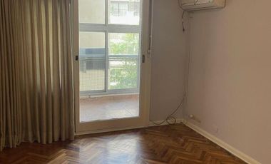 PISO en ALQUILER sobre Av. LIBERTADOR al 5200 . BARRANCAS de BELGRANO