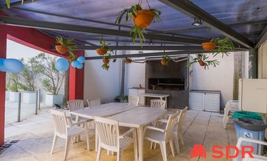 Departamento en  Alquiler con cochera en Barrio Norte
