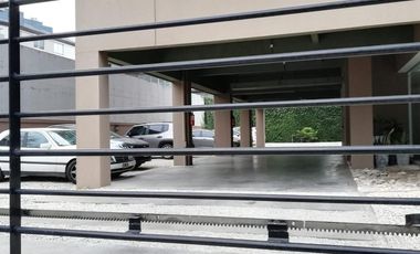 Departamento de 2 ambientes acerca de Av. del libertador .