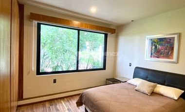 CASA EN VENTA AMUEBLADA
