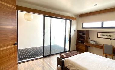 CASA EN VENTA AMUEBLADA