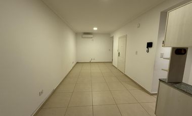 Departamento en alquiler de 3 ambientes piso - Wilde
