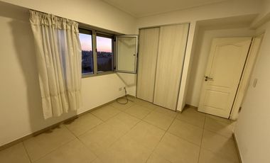 Departamento en alquiler de 3 ambientes piso - Wilde