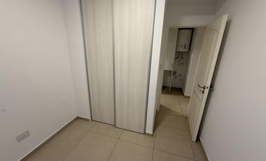 Departamento en alquiler de 3 ambientes piso - Wilde