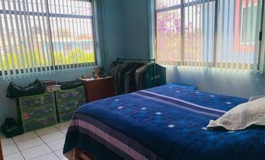 SELENE, CASA CON JARDÍN, EN VENTA