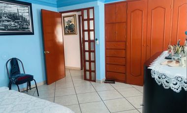 SELENE, CASA CON JARDÍN, EN VENTA