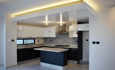 CASA EN VENTA EN FRACC. SAN ANGEL II