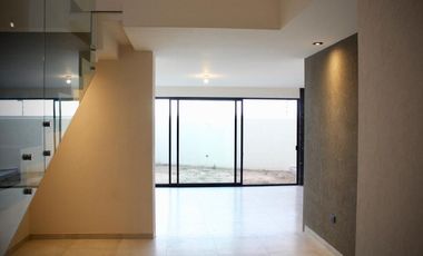 CASA EN VENTA EN FRACC. SAN ANGEL II