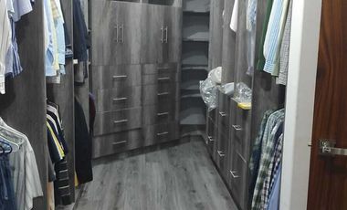 CASA EN VENTA EN LA LOMA DE GOLF