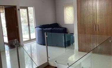 CASA EN VENTA, EN FRACC. SIERRA AZUL