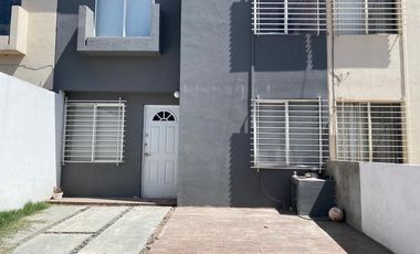 CASA EN VENTA EN FRACC. LA CANTERA