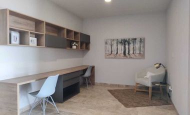 CASA EN VENTA EN PRIVADA POR VILLA MAGNA