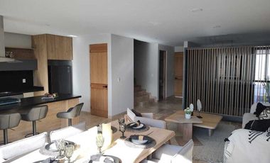 CASA EN VENTA EN PRIVADA POR VILLA MAGNA