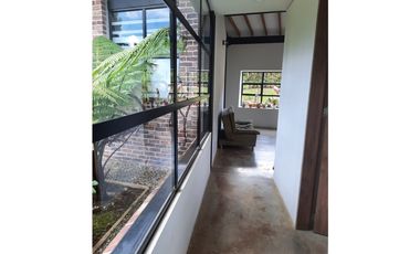 Copia de Venta de moderna y espectacular CASA CAMPESTRE en Santa Elena.