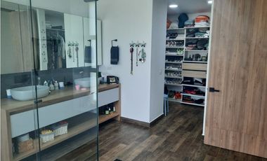 Copia de Venta de moderna y espectacular CASA CAMPESTRE en Santa Elena.