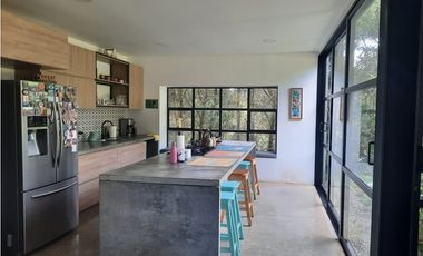 Copia de Venta de moderna y espectacular CASA CAMPESTRE en Santa Elena.