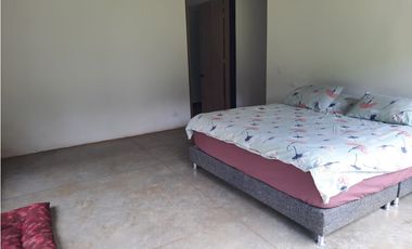 Copia de Venta de moderna y espectacular CASA CAMPESTRE en Santa Elena.