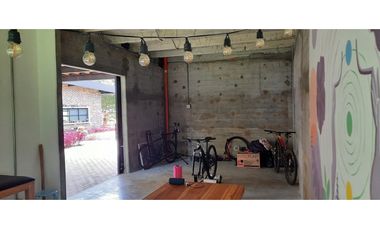 Copia de Venta de moderna y espectacular CASA CAMPESTRE en Santa Elena.