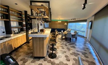 Copia de VENTA de moderna casa con PISCINA en Las Palmas con vista a la ciudad.