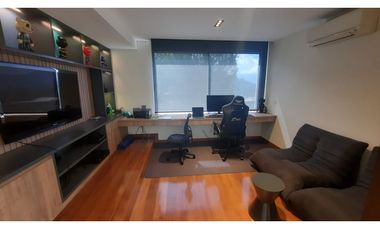 Copia de VENTA de moderna casa con PISCINA en Las Palmas con vista a la ciudad.