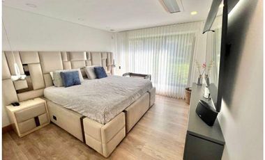 Copia de VENTA DE MODERNA CASA de 1 sólo nivel con PISCINA. POBLADO LAS PALMAS.