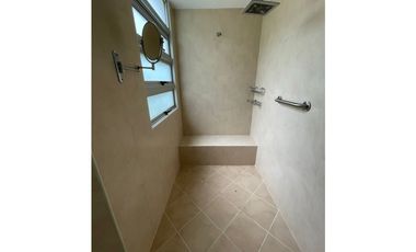 Copia de VENTA moderna CASA en el POBLADO, Las Palmas con vista a la ciudad.