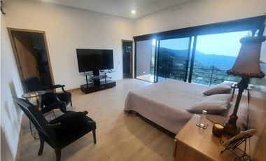 Copia de VENTA moderna CASA en el Poblado, Las Palmas.