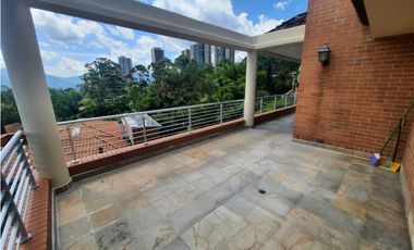 Copia de VENTA CASA CON PRECIO DE OPORTUNIDAD EN EL POBLADO, SECTOR LOS BALSOS.
