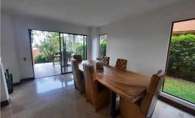 Copia de VENTA CASA CON PRECIO DE OPORTUNIDAD EN EL POBLADO, SECTOR LOS BALSOS.