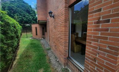 Copia de VENTA CASA CON PRECIO DE OPORTUNIDAD EN EL POBLADO, SECTOR LOS BALSOS.