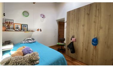 Copia de VENTA DE AMPLIA CASA CON TERRAZA Y JARDIN EN EL POBLADO, LOS BALSOS.