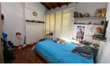 Copia de VENTA DE AMPLIA CASA CON TERRAZA Y JARDIN EN EL POBLADO, LOS BALSOS.