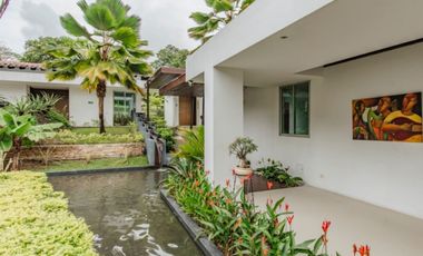 VENTA de moderna FINCA en San Jerónimo, sector El Hato. Unidad cerrada