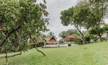 VENTA de moderna FINCA en San Jerónimo, sector El Hato. Unidad cerrada