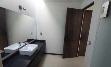 Casa en Venta en Altozano Fraccionamiento privado con áreas verdes