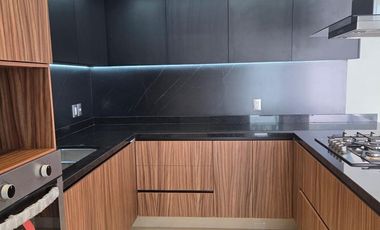 Casa en Venta en Altozano Fraccionamiento privado con áreas verdes