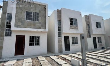 Casa en Venta en Fracc. Arecas, Altamira Tamaulipas.
