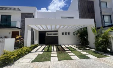 Casa en Renta en Residencial Aqua