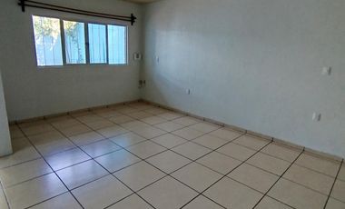 Casa en Fraccionamiento El Condado Plus