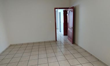Casa en Fraccionamiento El Condado Plus